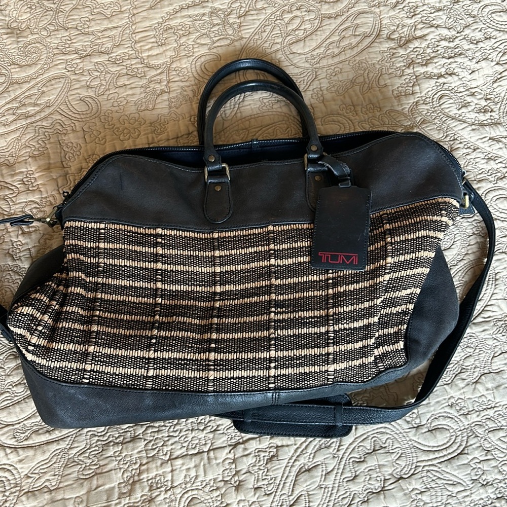 Tumi shoulder bag / travel bag - unisex